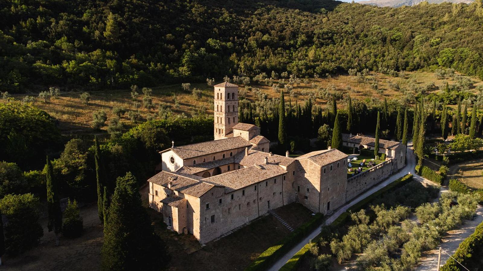 Abbazia San Pietro In Valle Ferentillo Exterior foto